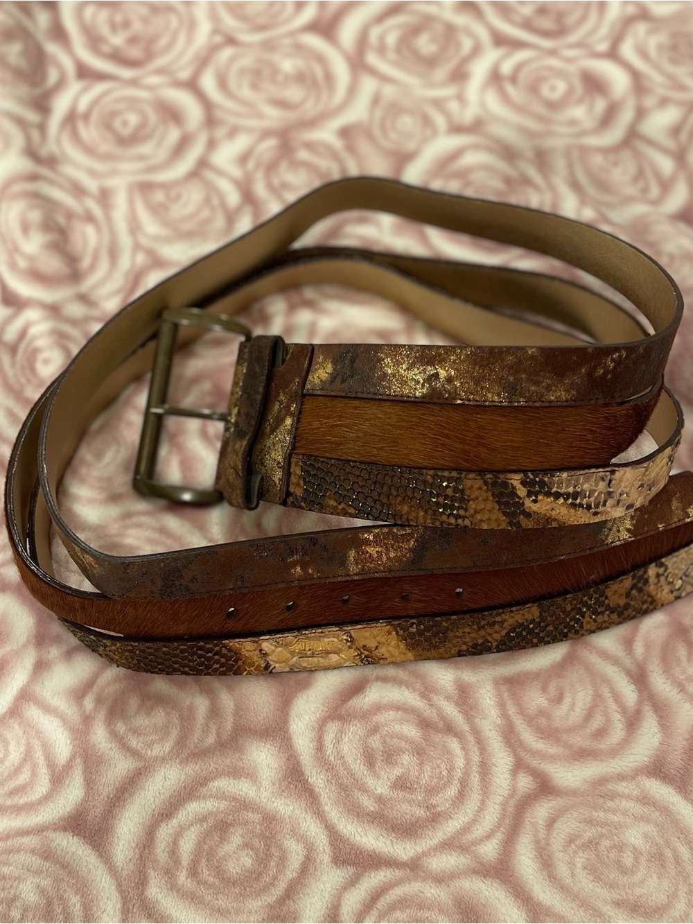 Nicole Miller Collection Vintage Multi-Texture Genuine Leather Belt with Snak